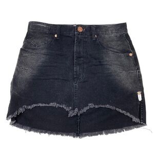 One x One Teaspoon | Black Mid Rise Relaxed Fit Denim Skirt Size 26